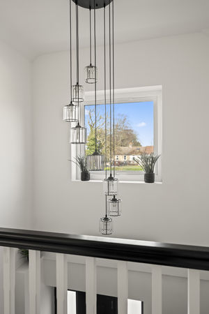 Photo 8- click for photo gallery